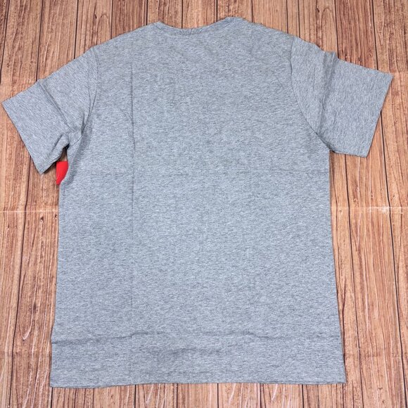 New Balance Gray Short Sleeve Athletic T-Shirt X-Large Lightweight Crewneck - Picture 8 of 9